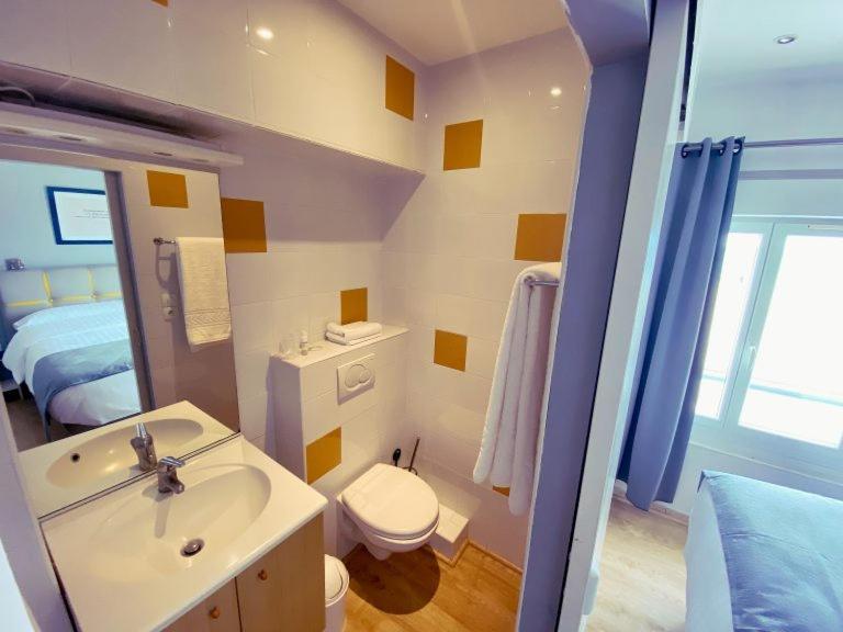 Hotel Restaurant La Cote Revee Leucate Bagian luar foto
