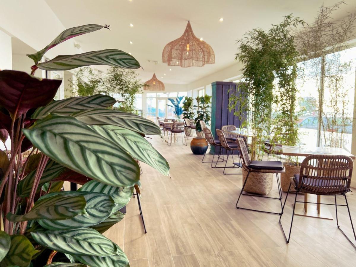 Hotel Restaurant La Cote Revee Leucate Bagian luar foto