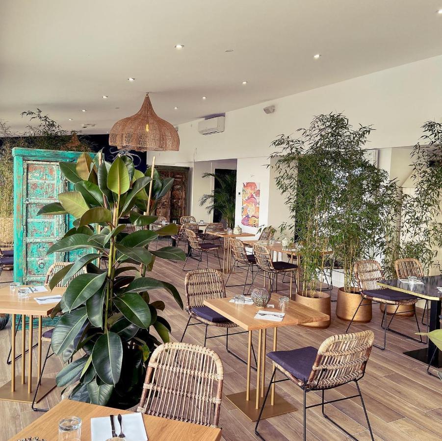 Hotel Restaurant La Cote Revee Leucate Bagian luar foto
